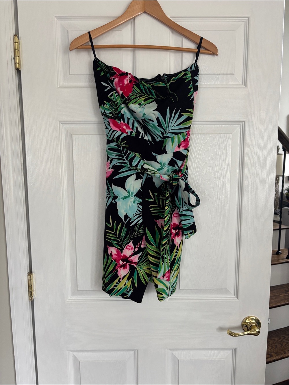 New York & Company Black Tropical Floral Wrap Shorts